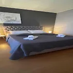 Appartamento Elegant With Garden Terrace - Two Bedroom Traù